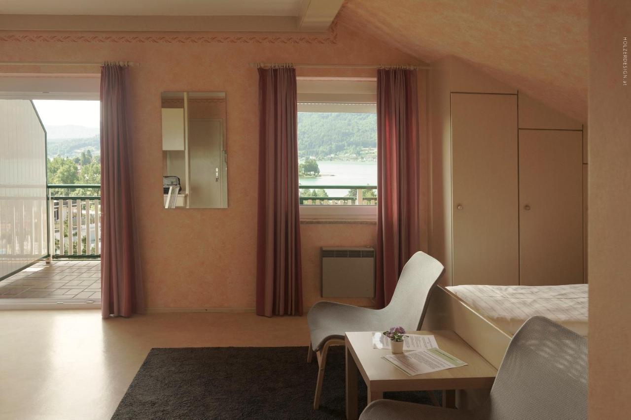 Appartementhotel Karawankenblick Portschach am Woerthersee Exterior photo
